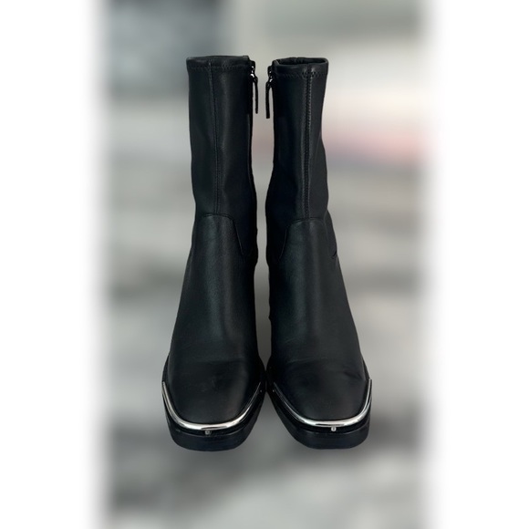 Alexander Wang Leather Ankle Boots. Size 38.5. - Picture 11 of 13